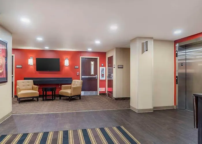 Mainstay Hotel 2*