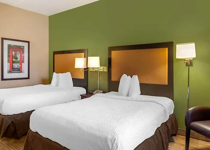 Mainstay Hotel Hillside