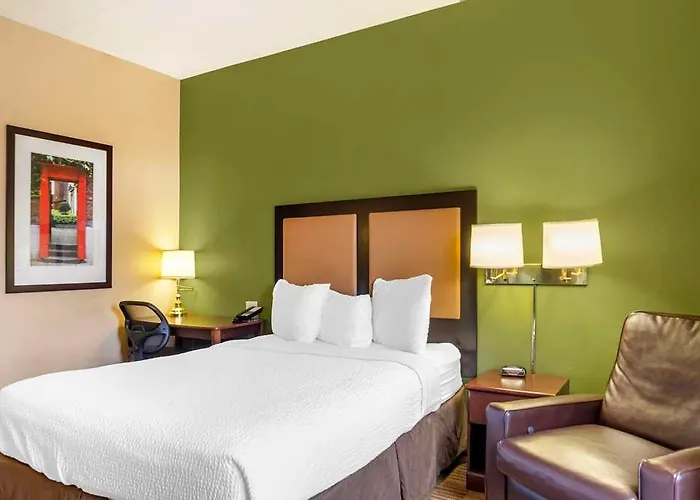 Hotel Mainstay Hillside