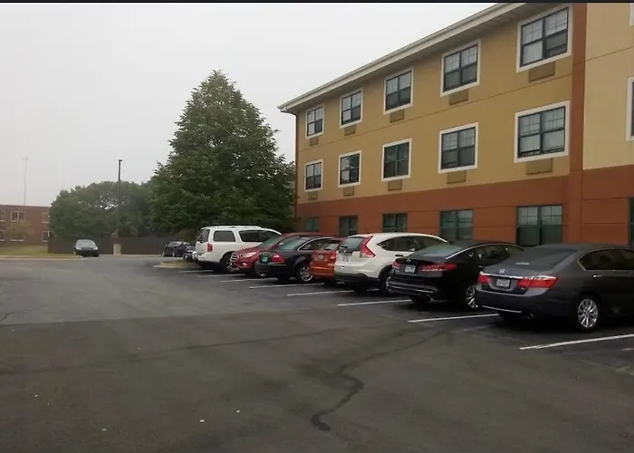 Mainstay Hotel Hillside
